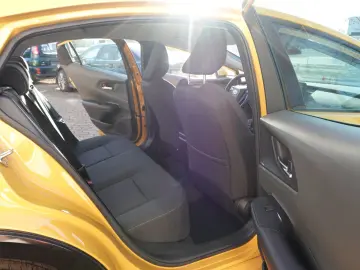 TOYOTA Prius 2.0l Plug-in Hybrid Executive