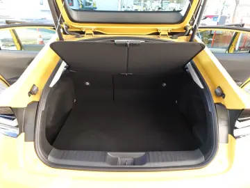 TOYOTA Prius 2.0l Plug-in Hybrid Executive