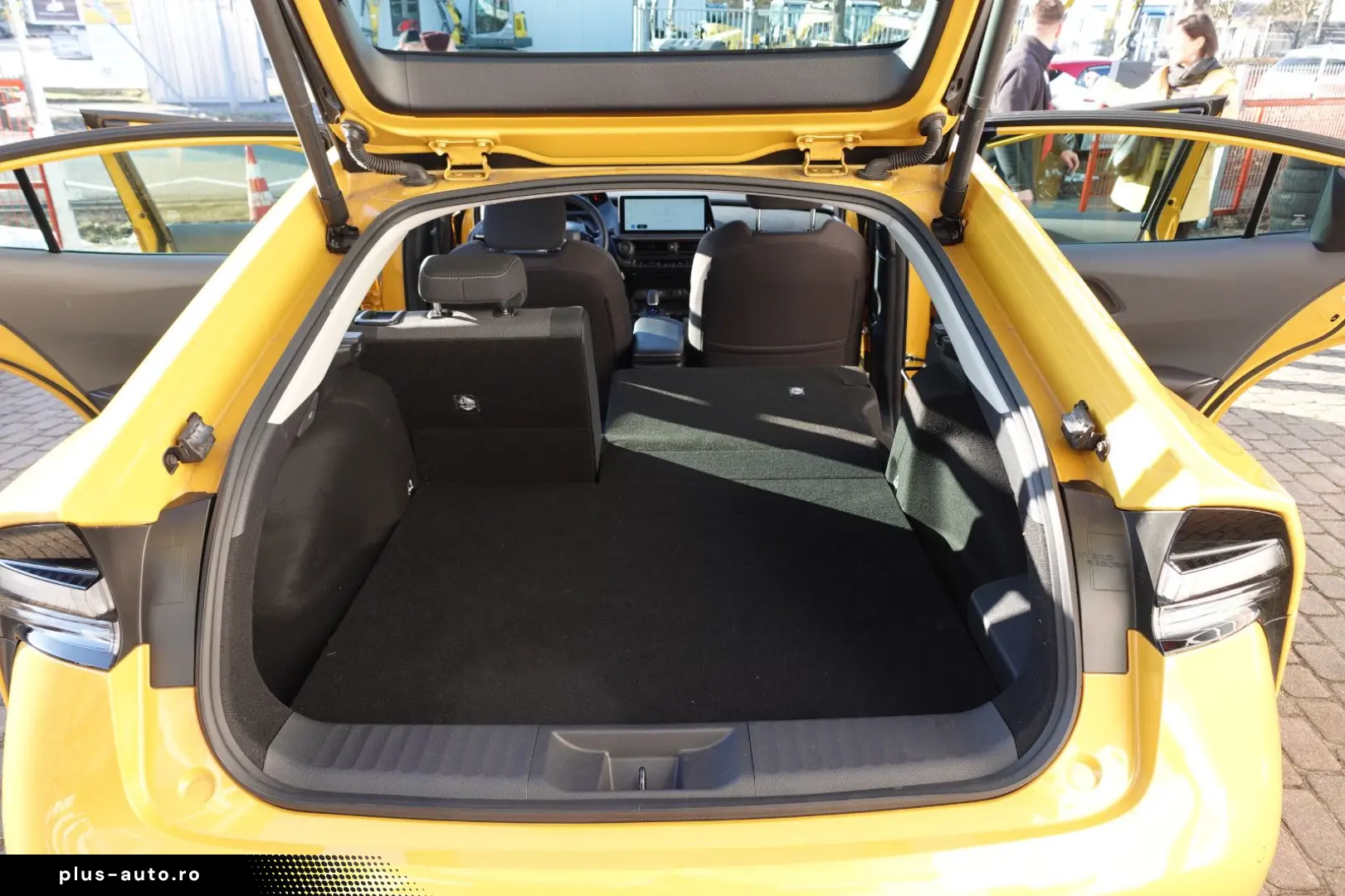 TOYOTA Prius 2.0l Plug-in Hybrid Executive