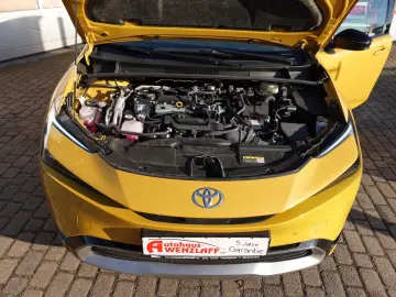 TOYOTA Prius 2.0l Plug-in Hybrid Executive