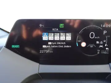 TOYOTA Prius 2.0l Plug-in Hybrid Executive