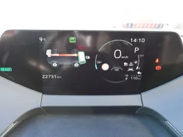 TOYOTA Prius 2.0l Plug-in Hybrid Executive