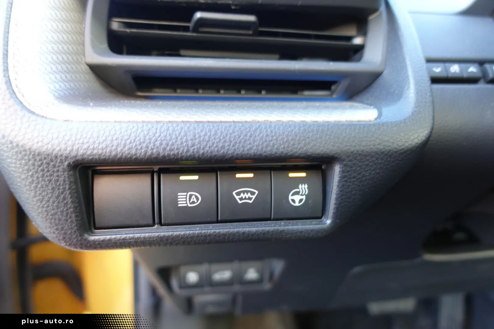 TOYOTA Prius 2.0l Plug-in Hybrid Executive