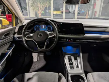 VW Golf 2.0 TDI SCR DSG Style