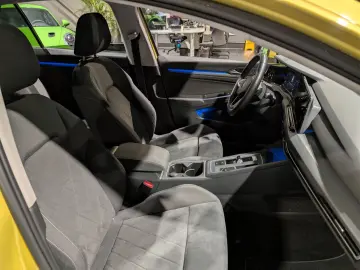 VW Golf 2.0 TDI SCR DSG Style