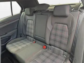 VW Golf VIII GTI 2.0 TSI DSG AHK RüKa Matrix ACC