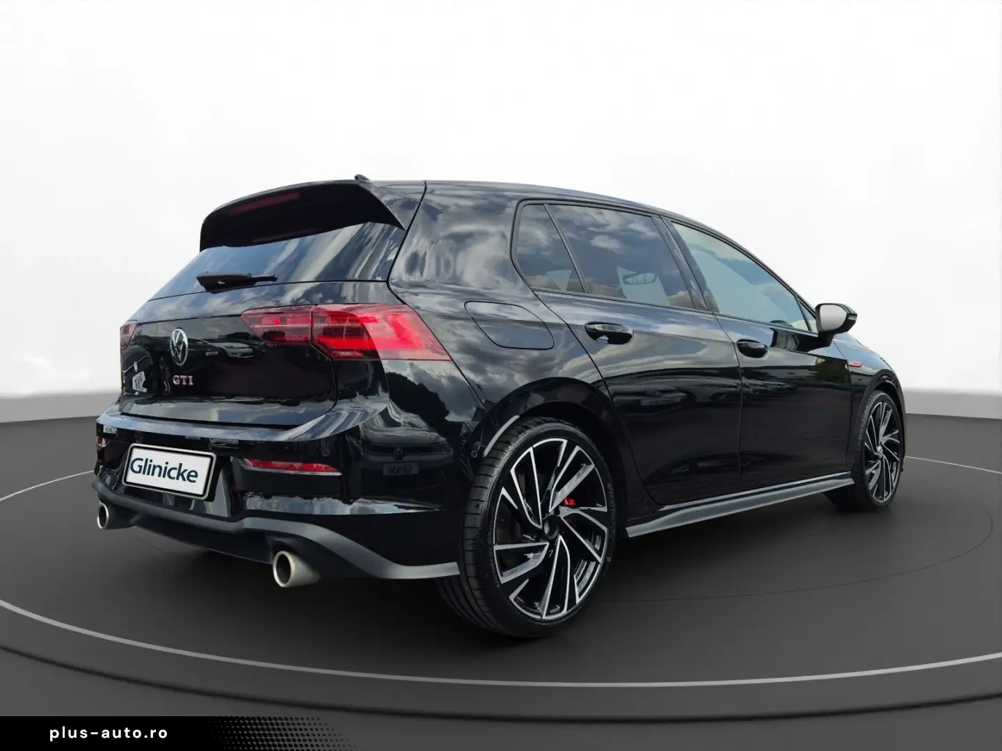 VW Golf VIII GTI 2.0 TSI DSG AHK RüKa Matrix ACC