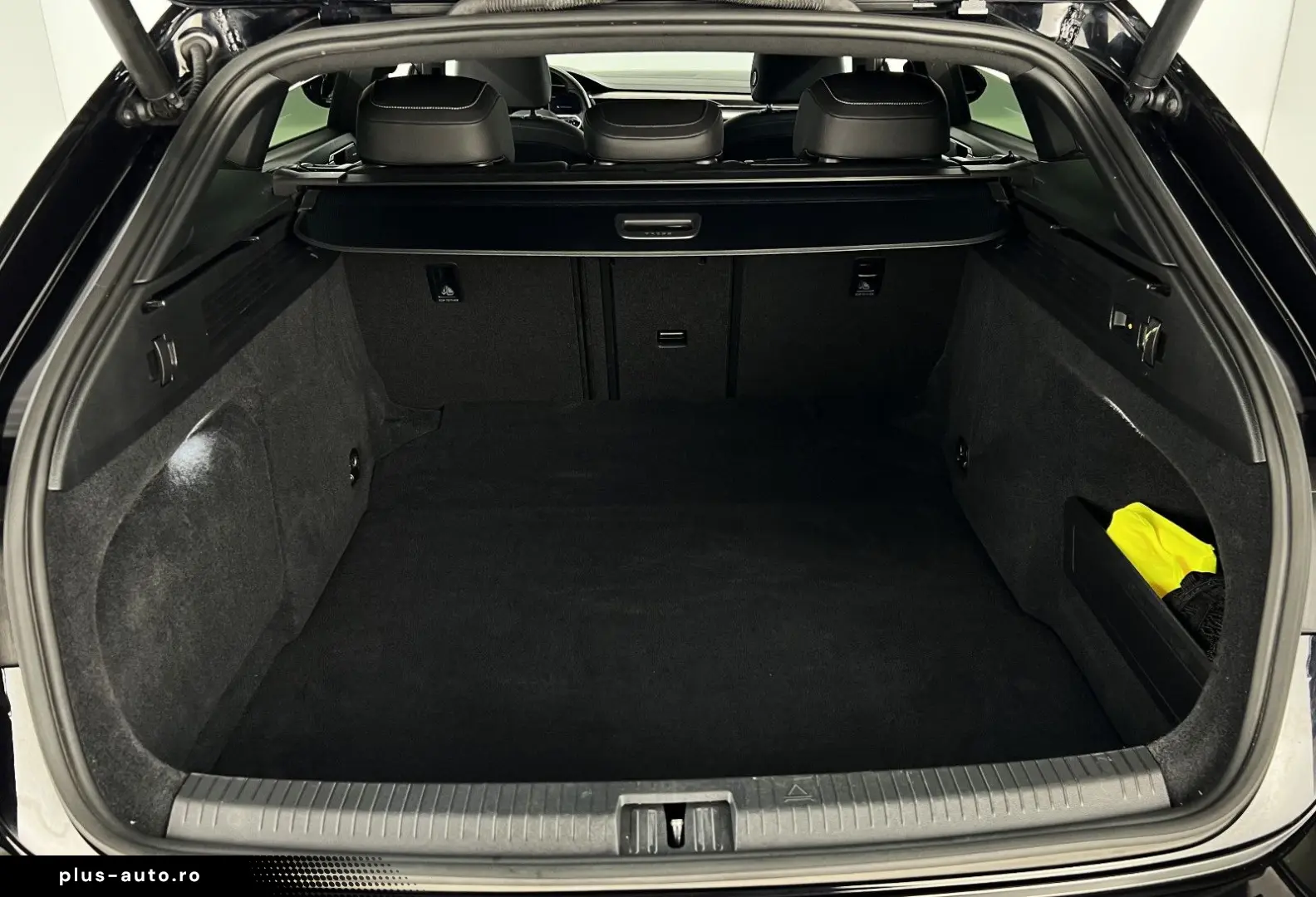 VW Arteon Shooting Brake R-Line 2 0-147kW STH NAVI