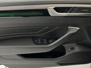 VW Arteon Shooting Brake R-Line 2 0-147kW STH NAVI