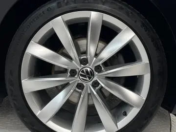 VW Arteon Shooting Brake R-Line 2 0-147kW STH NAVI