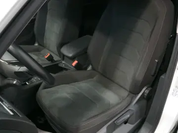 VW Tiguan Allspace R line 4Motion 2.0 TDI AHK