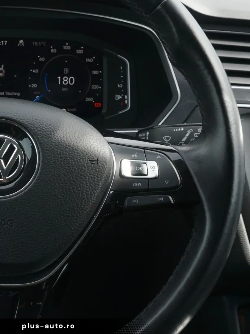 VW Tiguan Allspace R line 4Motion 2.0 TDI AHK