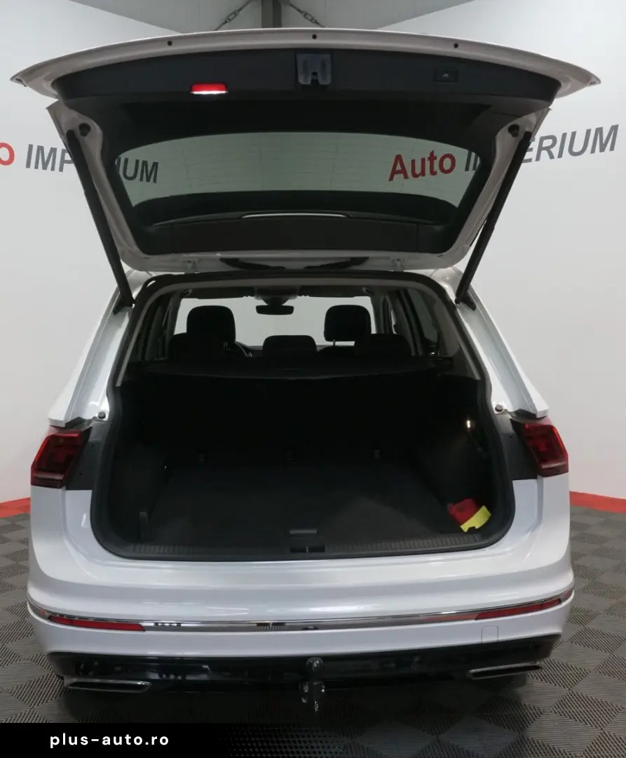 VW Tiguan Allspace R line 4Motion 2.0 TDI AHK