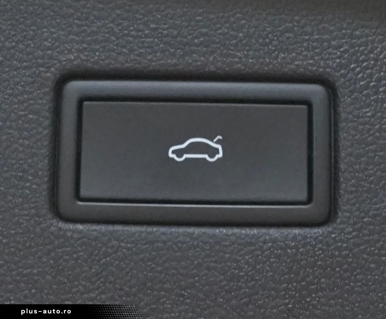 VW Tiguan Allspace R line 4Motion 2.0 TDI AHK