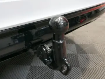 VW Tiguan Allspace R line 4Motion 2.0 TDI AHK