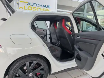 VW Golf VIII Limo GTI Clubsport App-Connect Navi