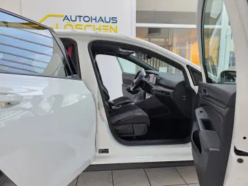 VW Golf VIII Limo GTI Clubsport App-Connect Navi