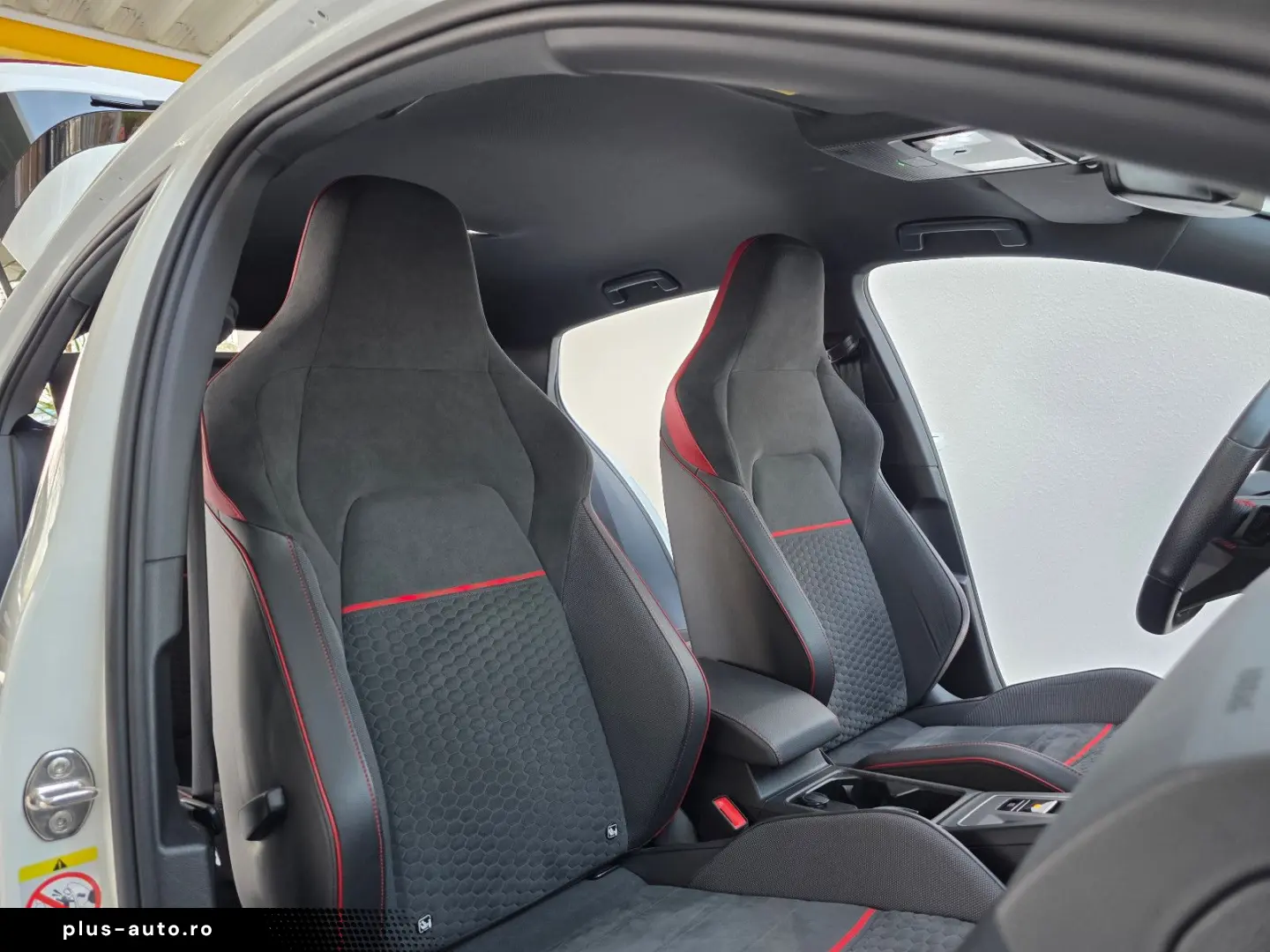 VW Golf VIII Limo GTI Clubsport App-Connect Navi