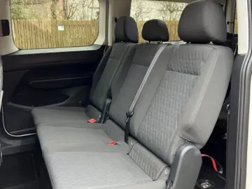 VW Caddy Maxi Life  7 Sitzer