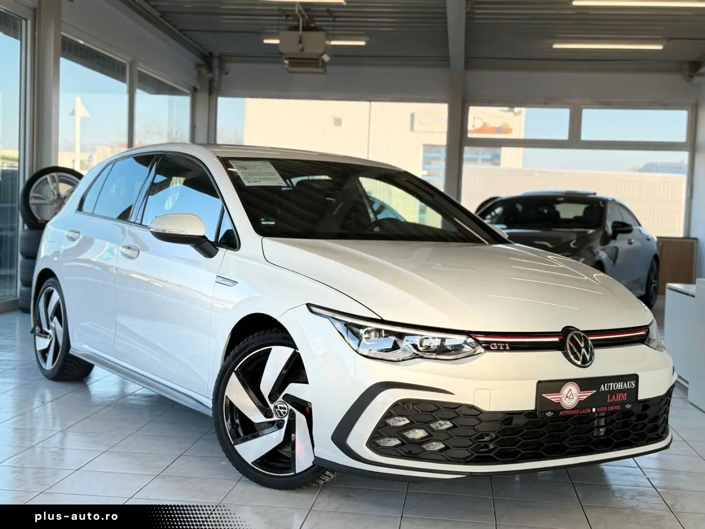 VW Golf VIII 2.0TSI Lim. GTI DSG AMBIENTE NAVI DAB