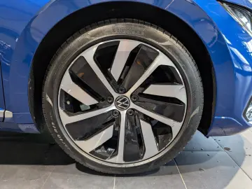 VW Arteon Shooting Brake 2.0 TSI OPF DSG R-Line