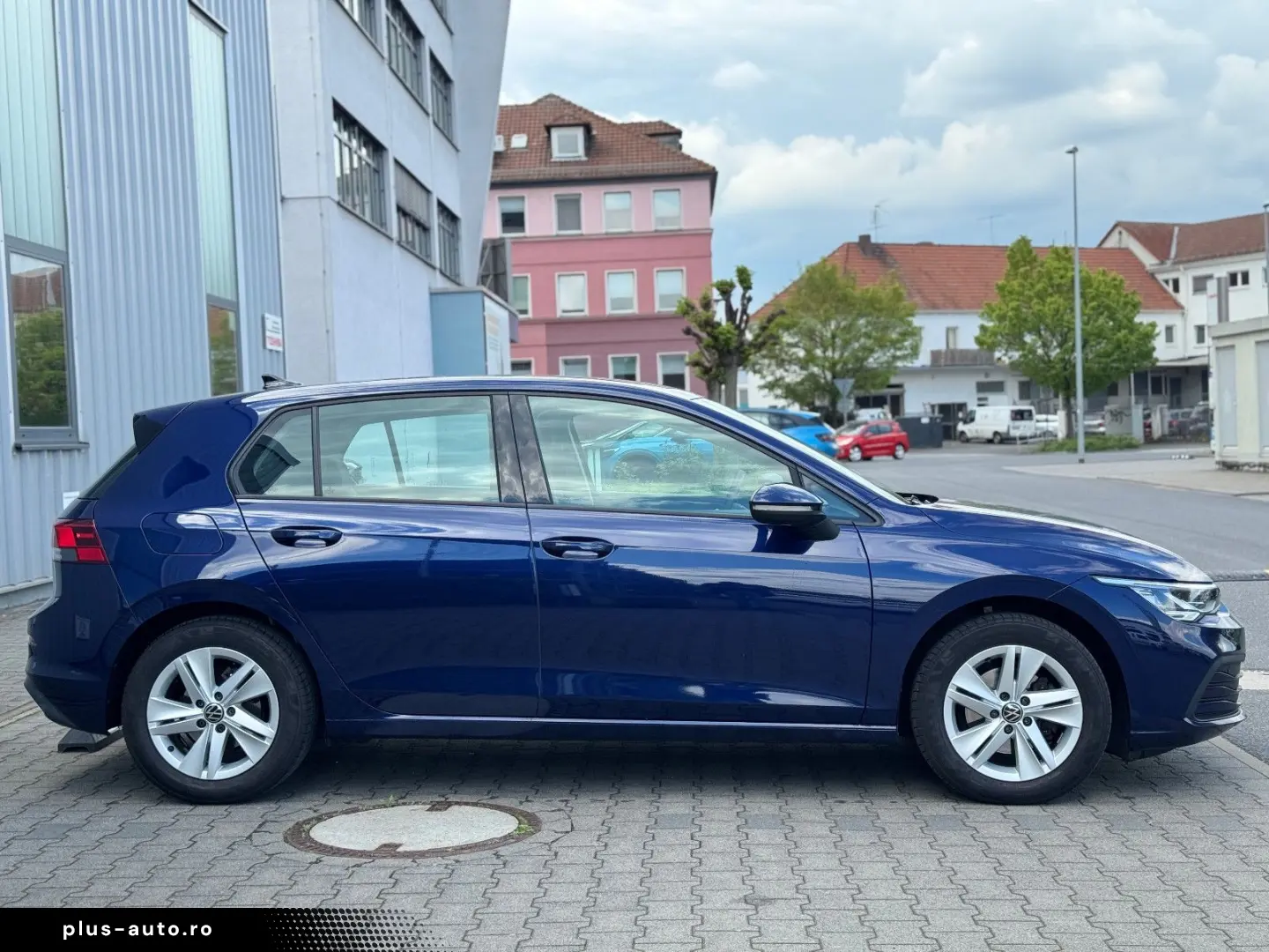 VW Golf VIII Lim. Life eTSI LED Ambilight ACC Spur