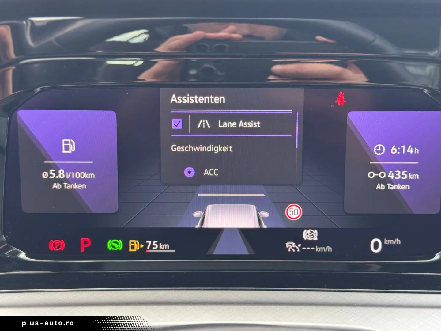 VW Golf VIII Lim. Life eTSI LED Ambilight ACC Spur