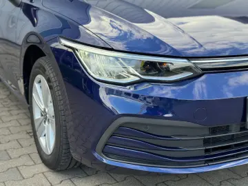 VW Golf VIII Lim. Life eTSI LED Ambilight ACC Spur