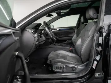 VW Arteon Shooting Brake 2.0 TDI R-Line DSG Pano