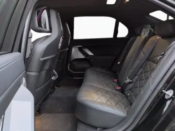 BMW 740 d xDr M Sport AHK StHz SkyL