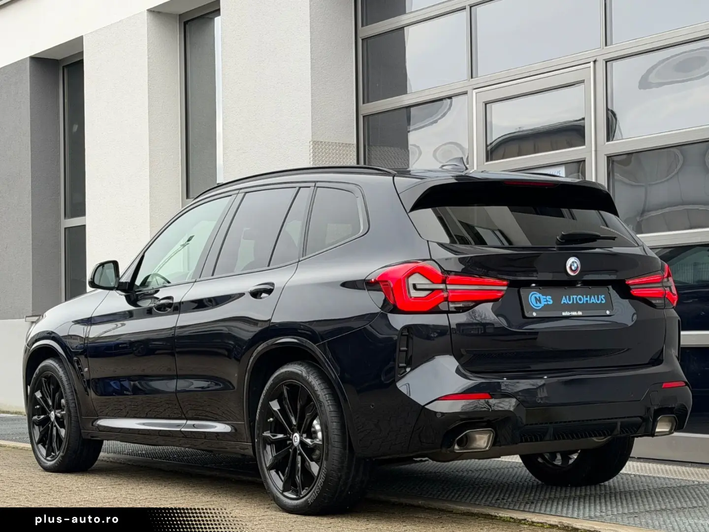 BMW X3 30e xD M SPORT ACC PANO HARMAN 360 HUD KEY 20