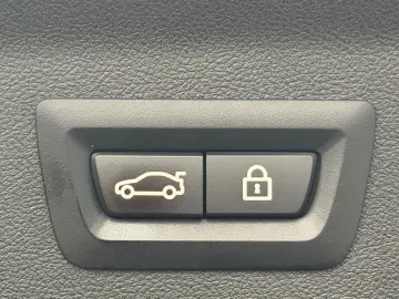 BMW X3 30e xD M SPORT ACC PANO HARMAN 360 HUD KEY 20