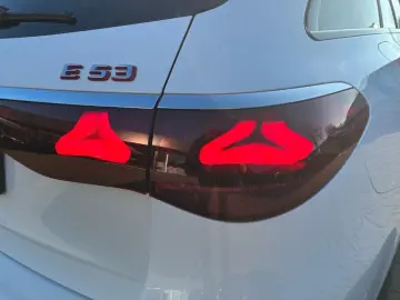 MERCEDES-BENZ AMG E 53 Hybrid 4M  AMG AHK Night 360 Burm-4D