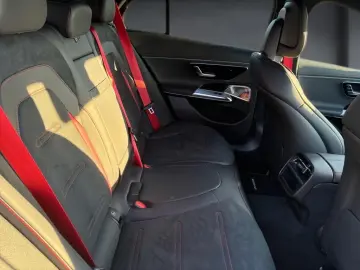 MERCEDES-BENZ AMG E 53 Hybrid 4M  AMG AHK Night 360 Burm-4D