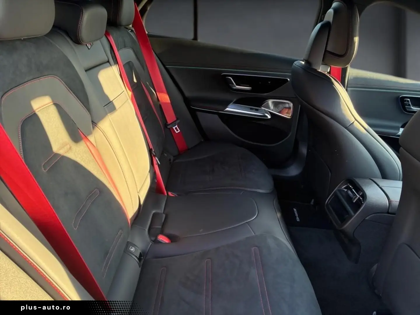 MERCEDES-BENZ AMG E 53 Hybrid 4M  AMG AHK Night 360 Burm-4D