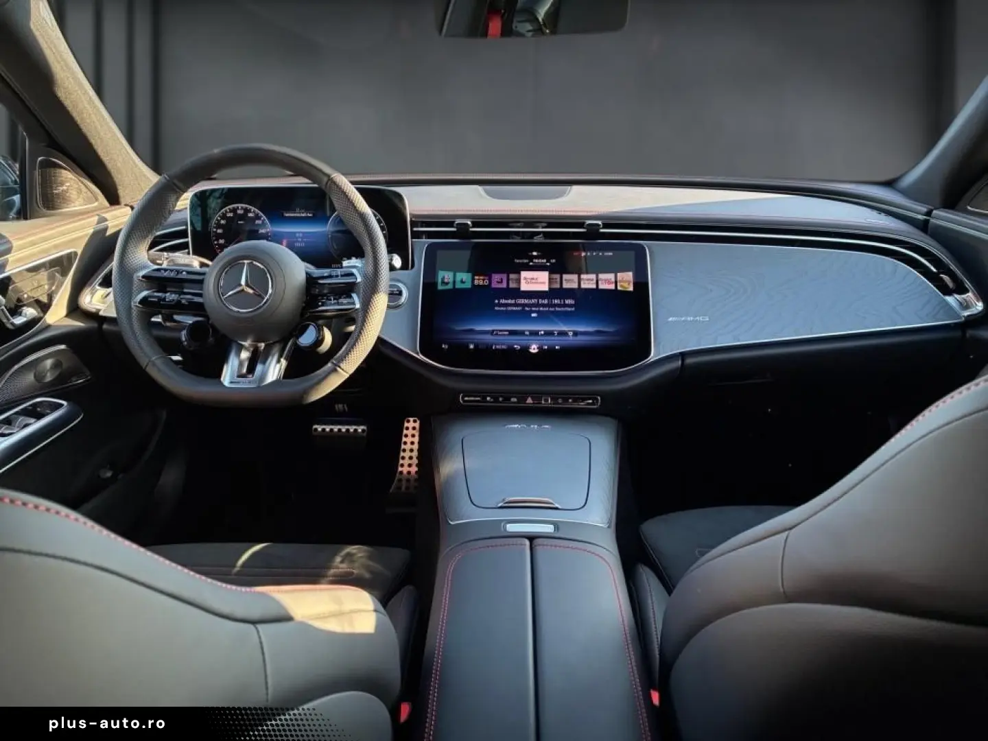 MERCEDES-BENZ AMG E 53 Hybrid 4M  AMG AHK Night 360 Burm-4D