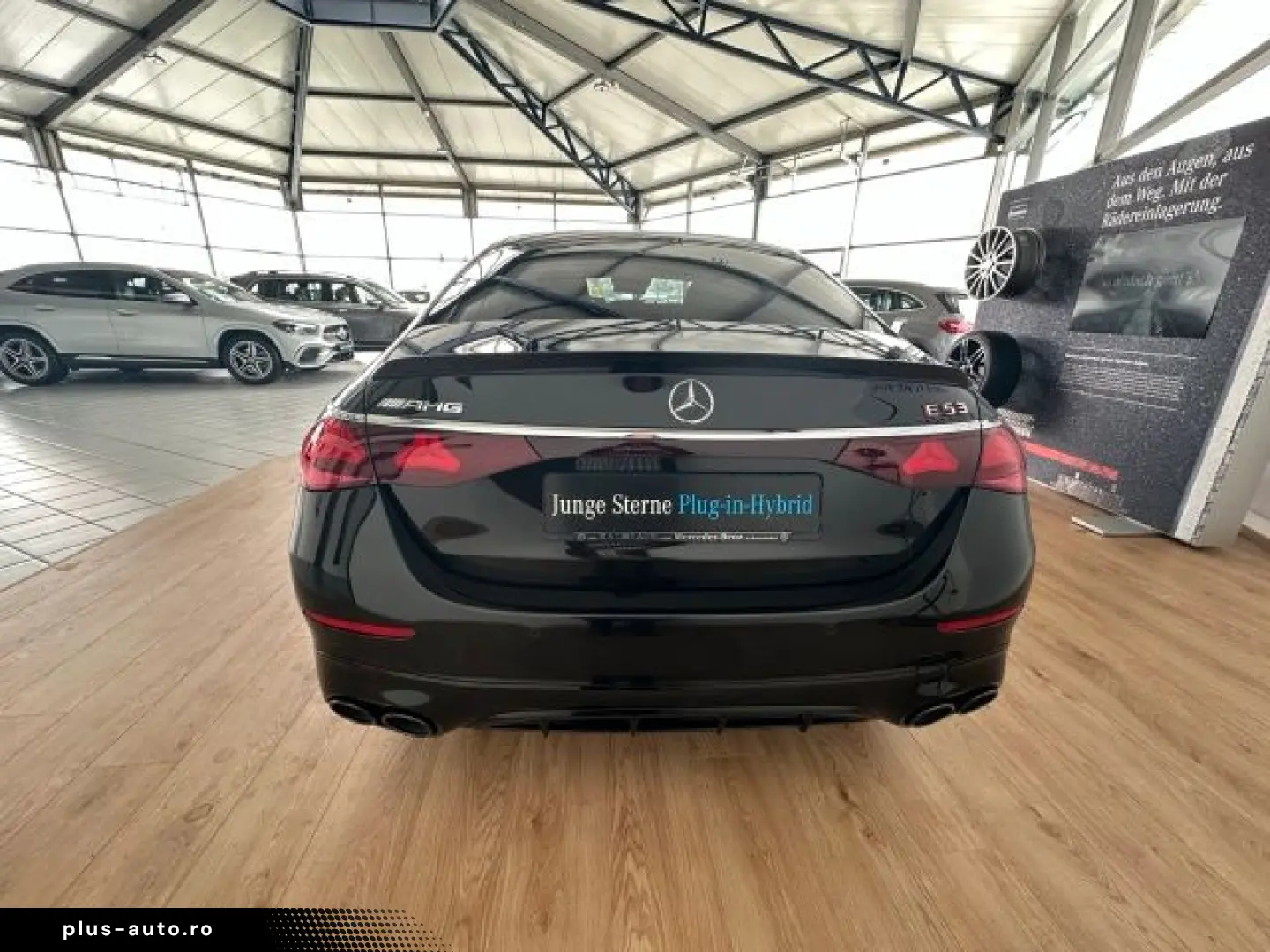 MERCEDES-BENZ E 53 Hybrid 4M PANORAMA BURMESTER 360