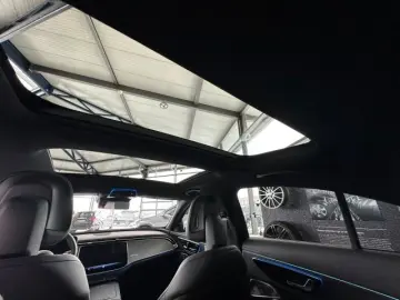 MERCEDES-BENZ E 53 Hybrid 4M PANORAMA BURMESTER 360