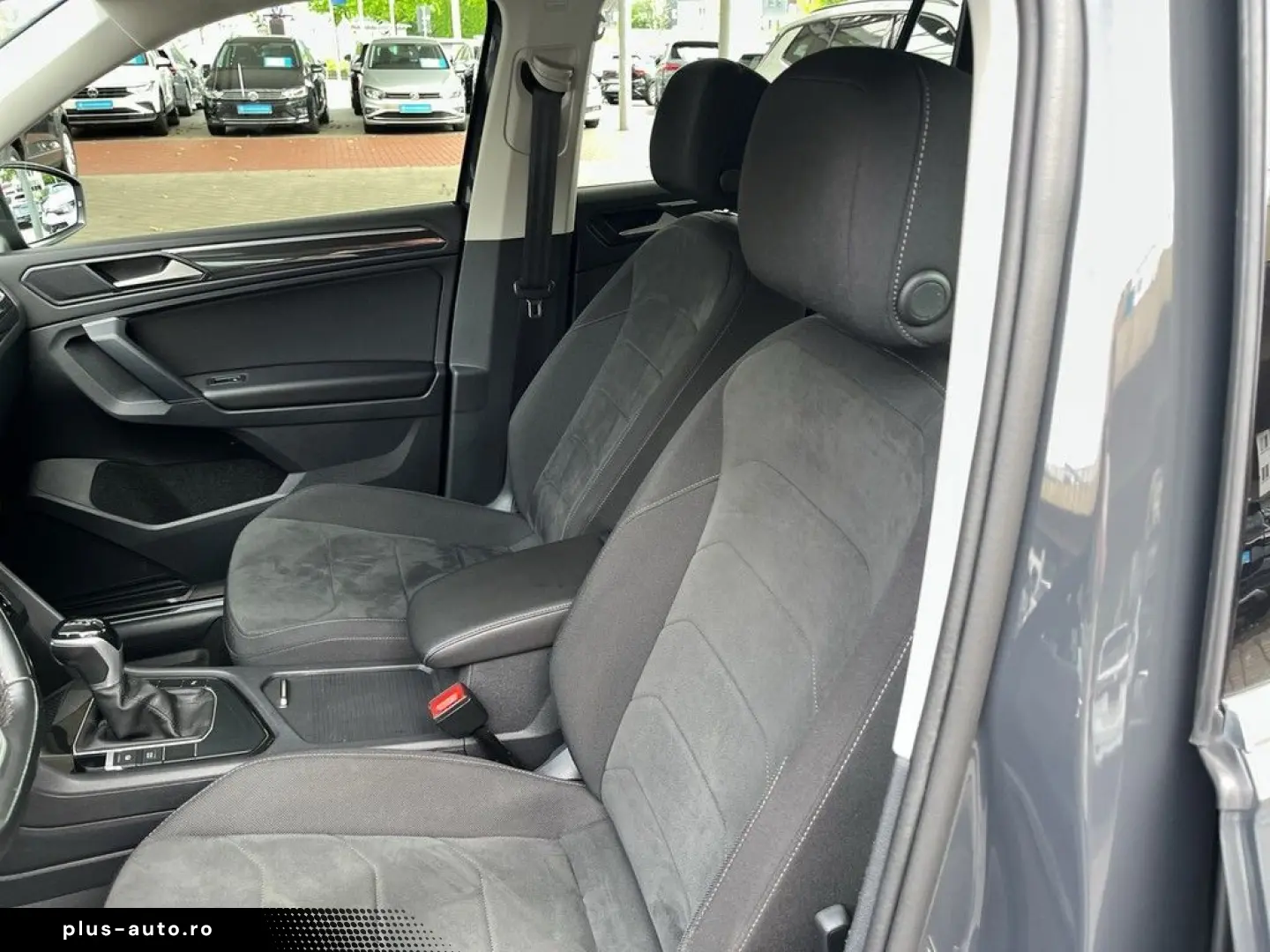 VW Tiguan 2.0 TDI DSG Elegance Navi IQ.Light ACC