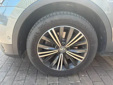 VW Tiguan Allspace Highline 4MO KAM NAV ViCo eAHK