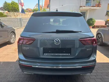 VW Tiguan Allspace Highline 4MO KAM NAV ViCo eAHK