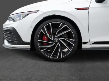 VW Golf GTI Clubsport IQLight Harman-Kardon ACC DCC