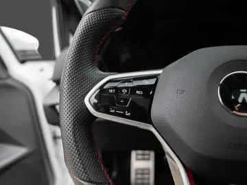 VW Golf GTI Clubsport IQLight Harman-Kardon ACC DCC