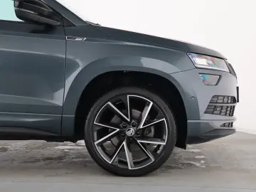 SKODA KAROQ SPORTLINE 1.5TSI DSG ANHÄNGERKUPPLUNG 19