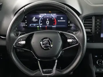 SKODA KAROQ SPORTLINE 1.5TSI DSG ANHÄNGERKUPPLUNG 19