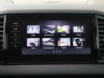 SKODA KAROQ SPORTLINE 1.5TSI DSG ANHÄNGERKUPPLUNG 19