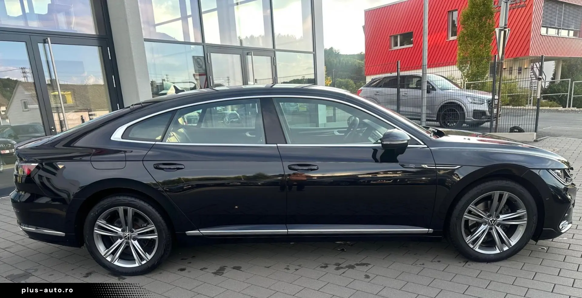 VW Arteon 2.0 TSI R-Line DSG Matrix-LED ACC