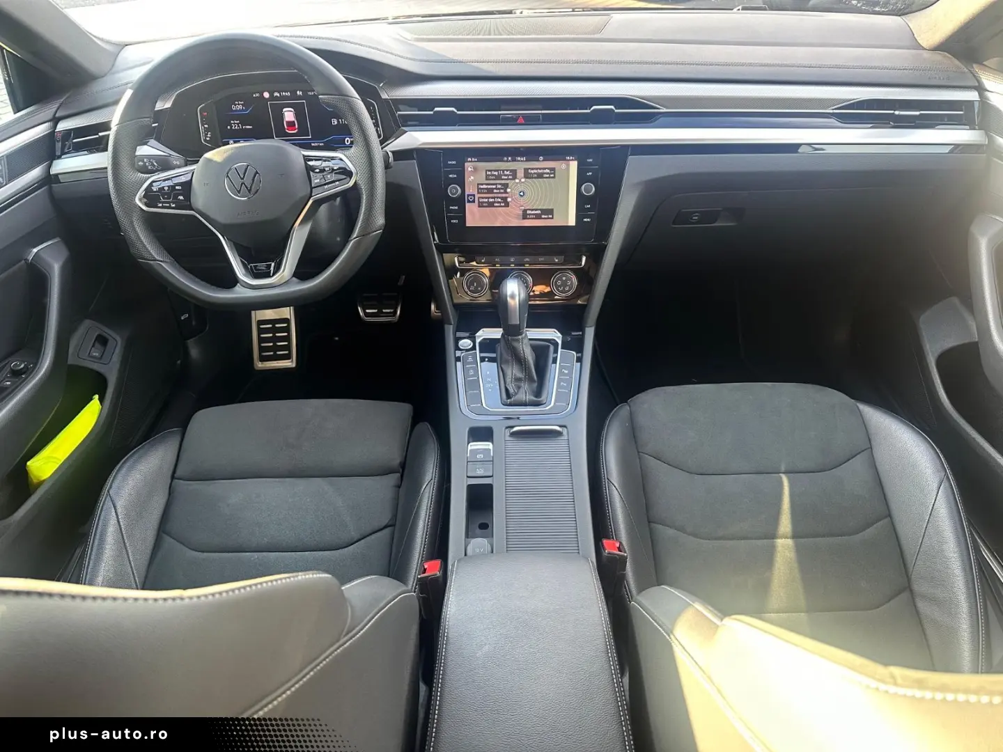 VW Arteon 2.0 TSI R-Line DSG Matrix-LED ACC