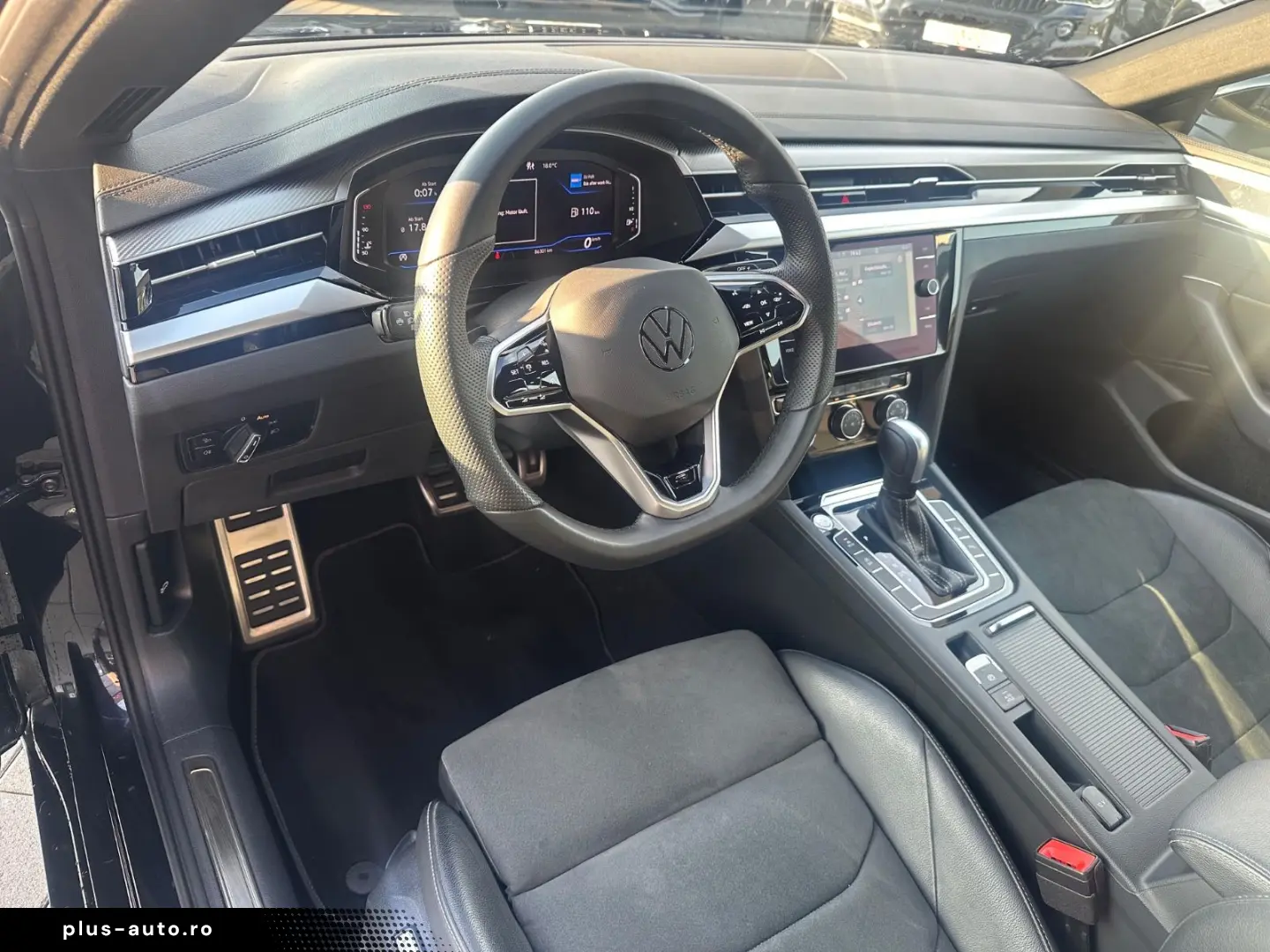 VW Arteon 2.0 TSI R-Line DSG Matrix-LED ACC