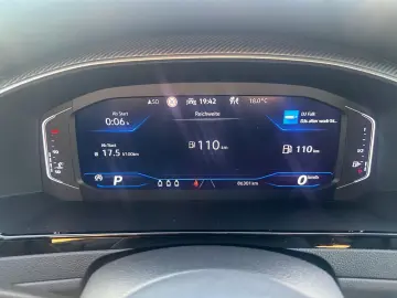 VW Arteon 2.0 TSI R-Line DSG Matrix-LED ACC